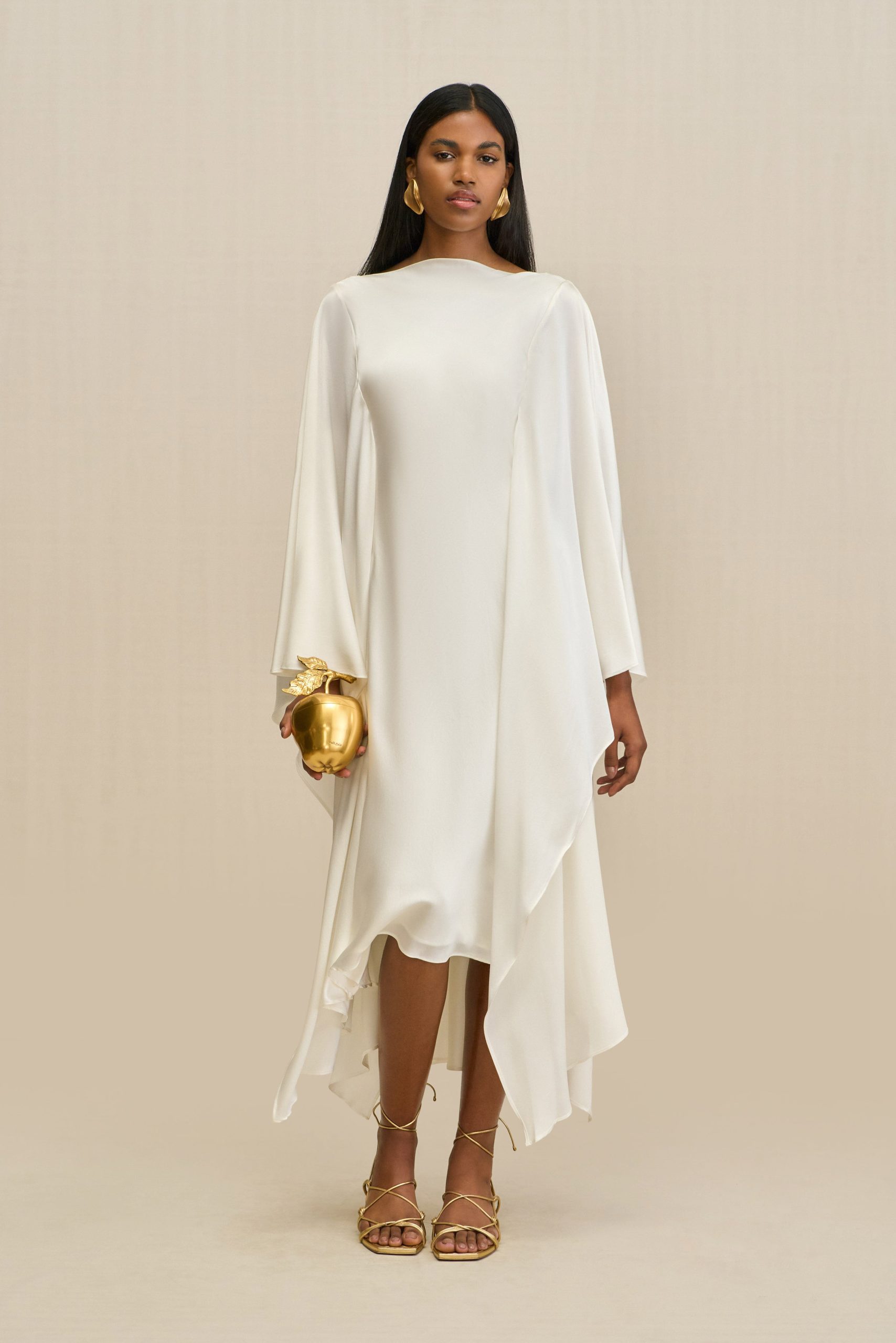 KESIA GOWN