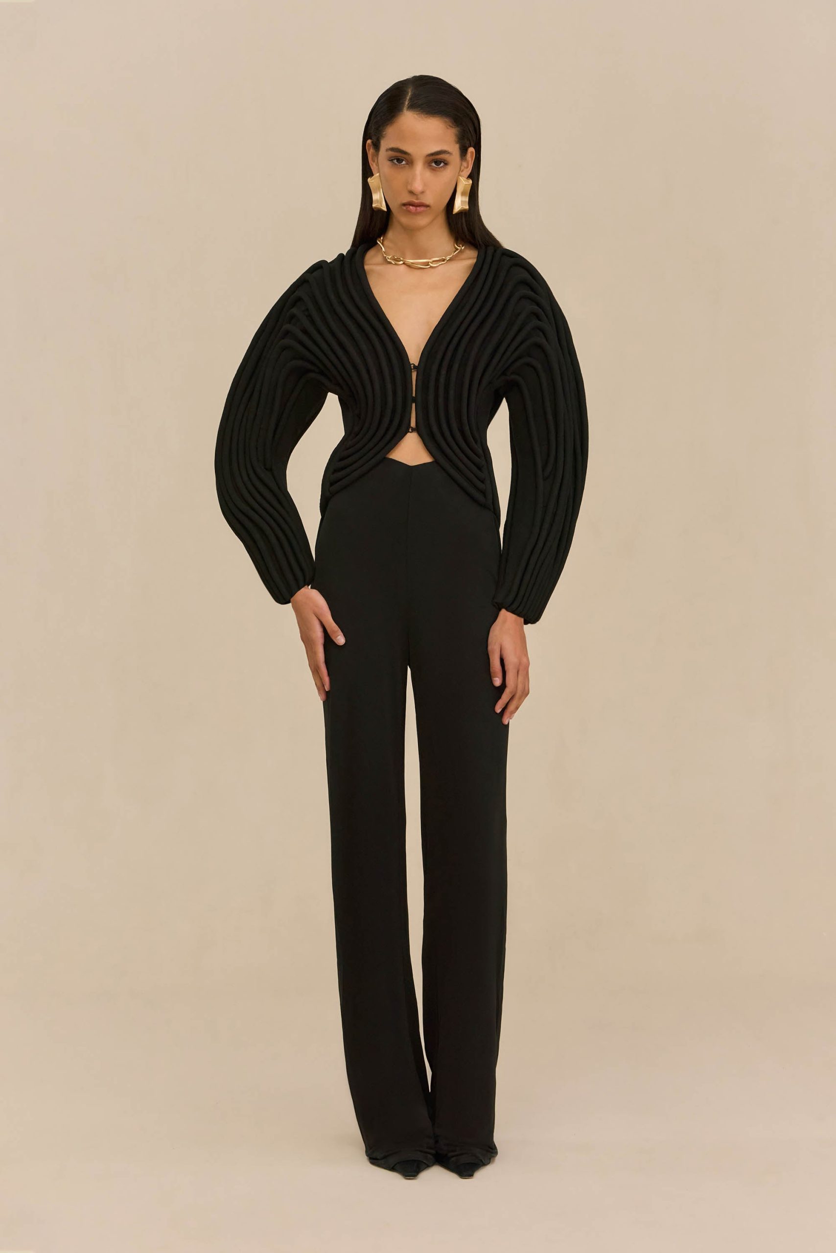 251110_DR_CULT_GAIA_R26_RESHOOTS_62_NOLWEN_JACKET_BLK_0009_WEBBED-scaled