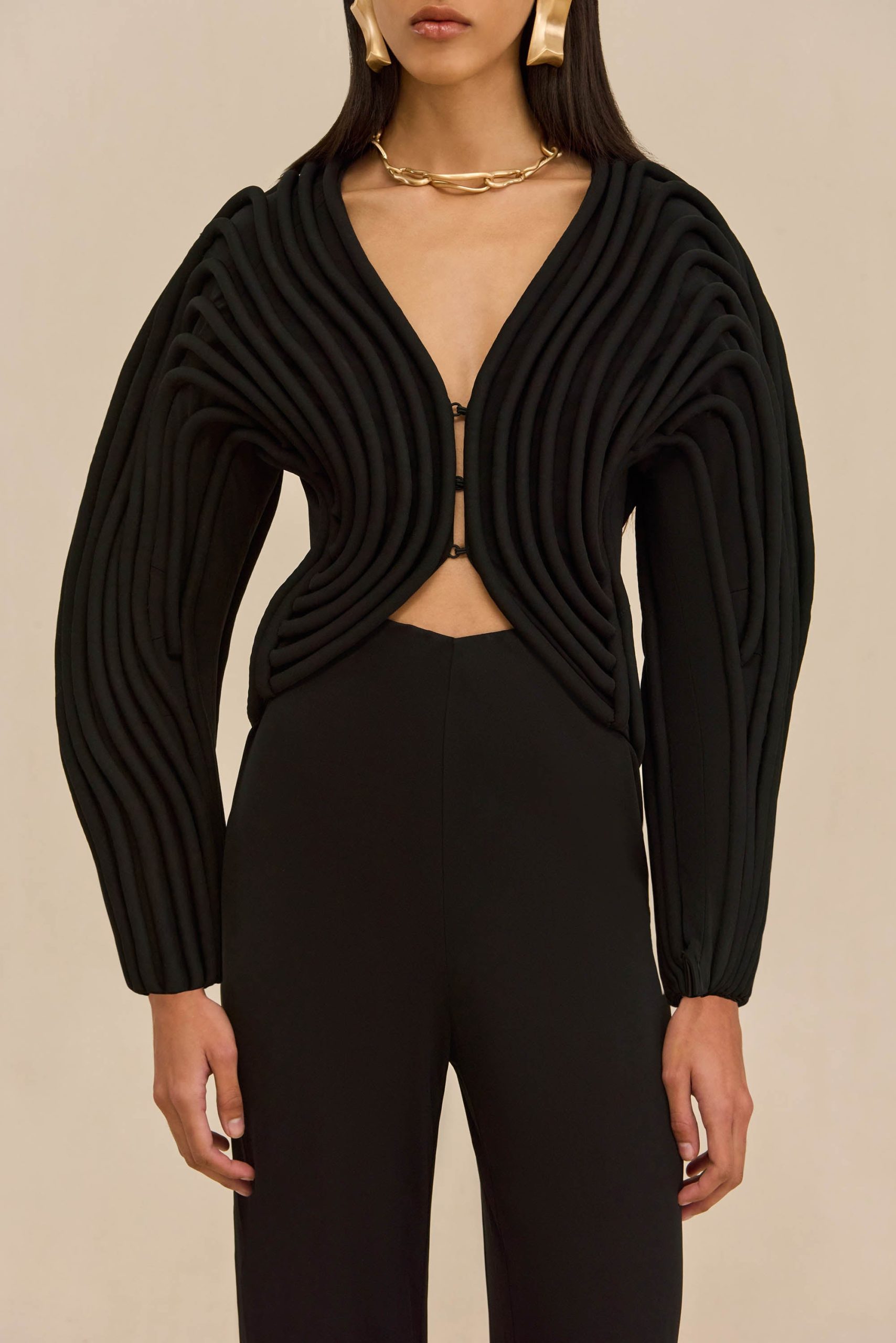 251110_DR_CULT_GAIA_R26_RESHOOTS_62_NOLWEN_JACKET_BLK_0019_WEBBED-scaled