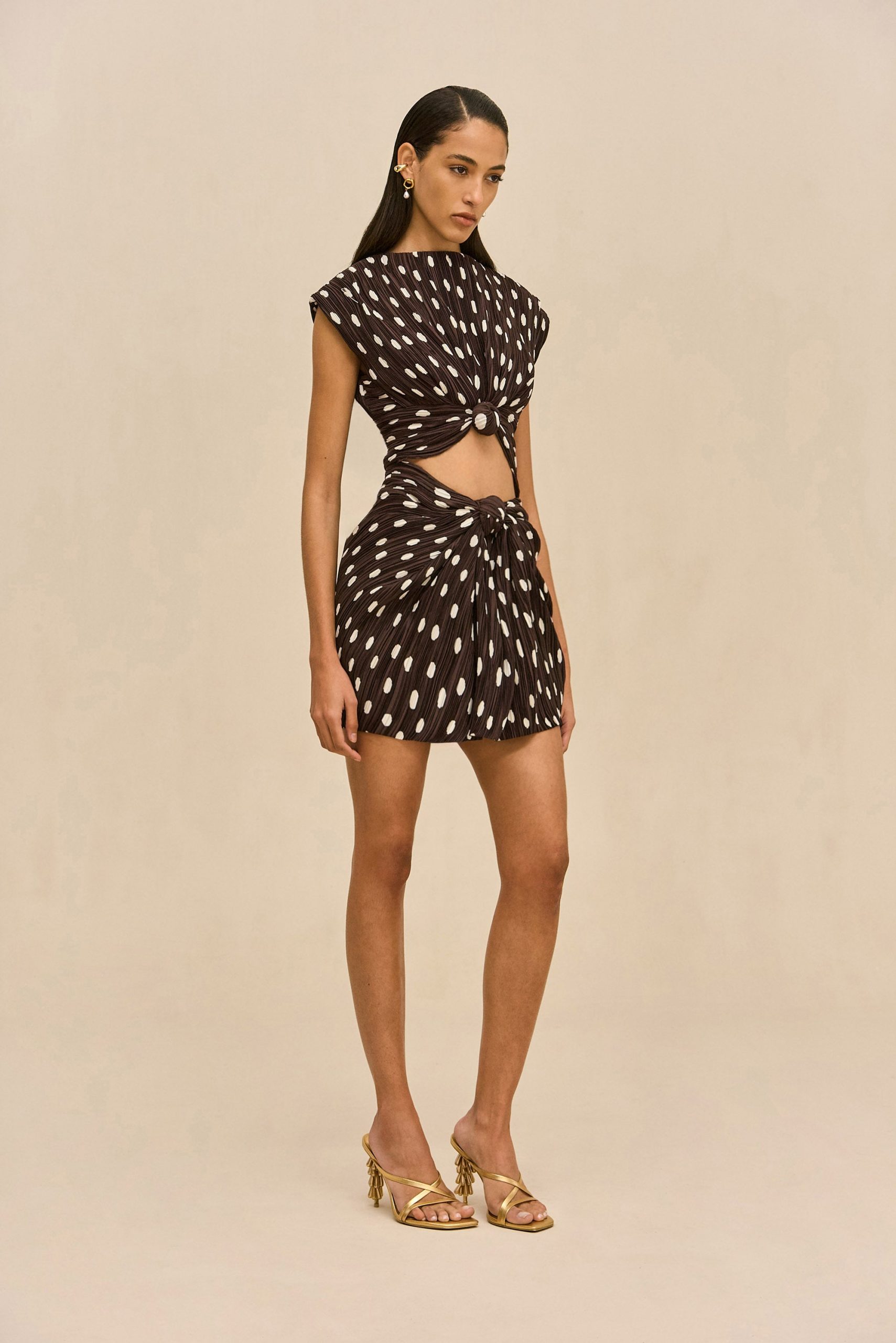 251117_DR_CG_PF26_LB_25_MARILOU_DRESS_POLKA_DOT_LUWAK_0021_deff0cbd-b2eb-4461-a952-fc2760fa8f3d-scaled