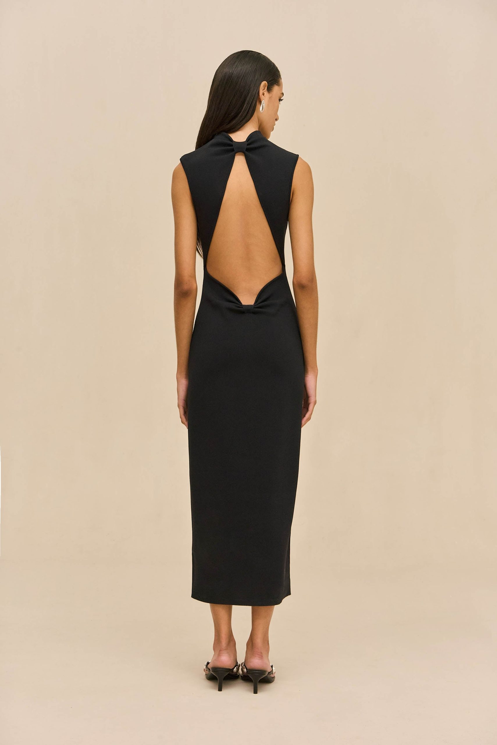 251117_DR_CG_PF26_LB_60_AVA_DRESS_BLK_0031_WEBBED_fc705dff-64f5-4389-97a2-0d43ae951102-scaled