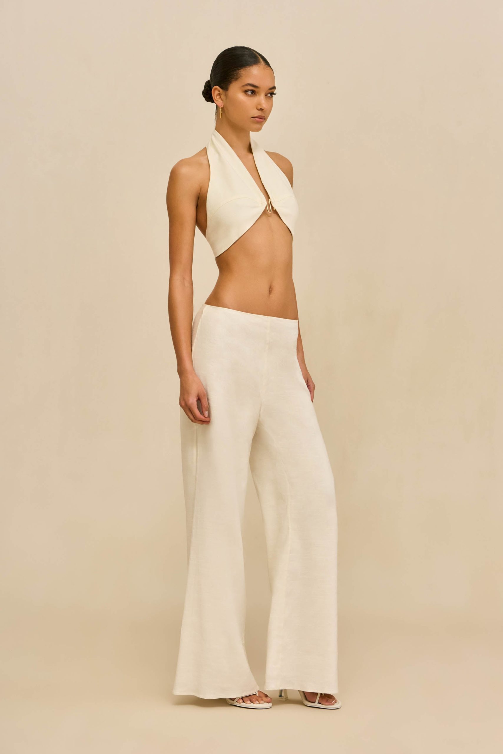 260120_DR_CG_SP_HS26_RESHT_07_KORA_PANT_WHT_0030_WEBBED-scaled