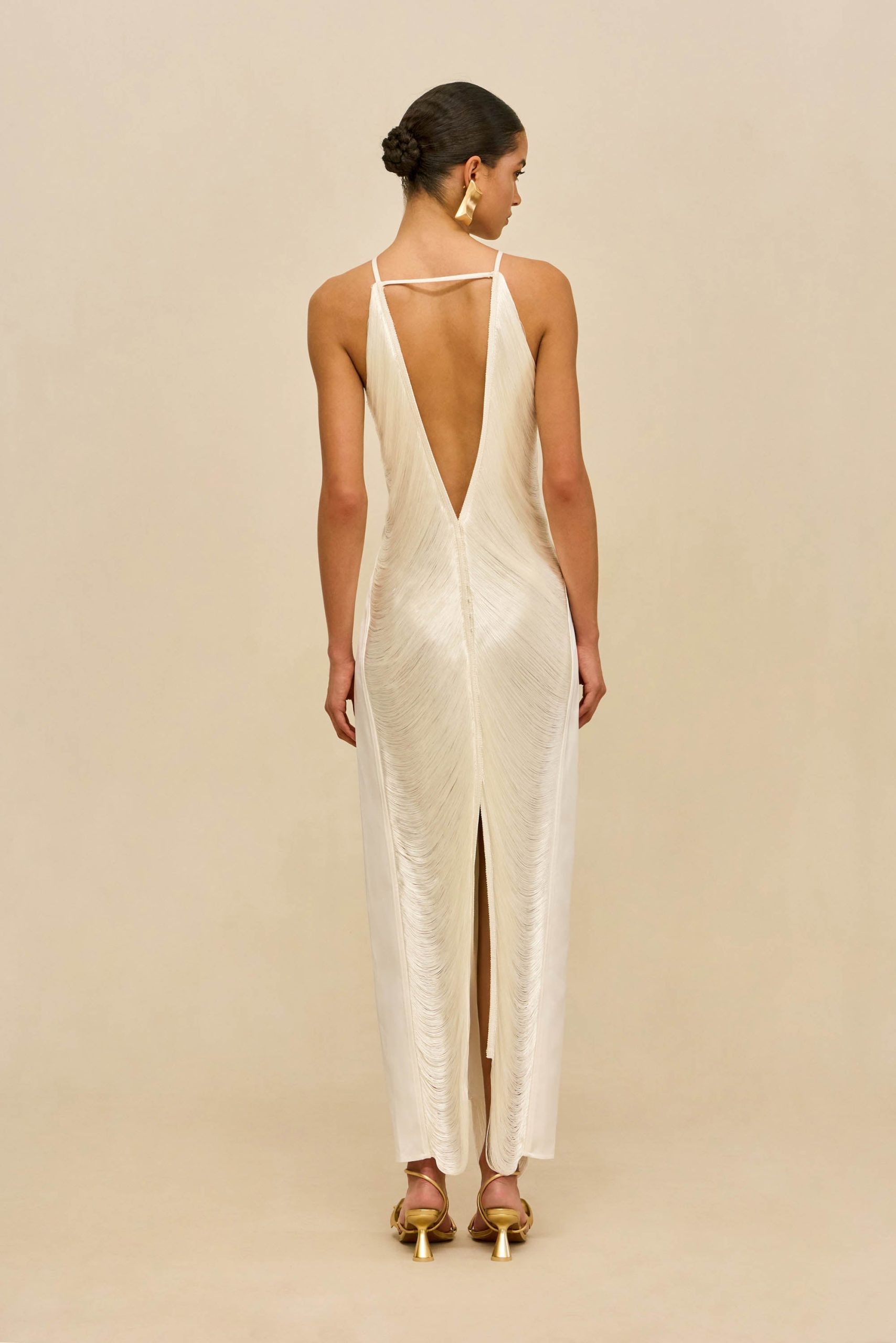 260120_DR_CG_SP_HS26_RESHT_25_RENATA_GOWN_WHT_0033_WEBBED-scaled