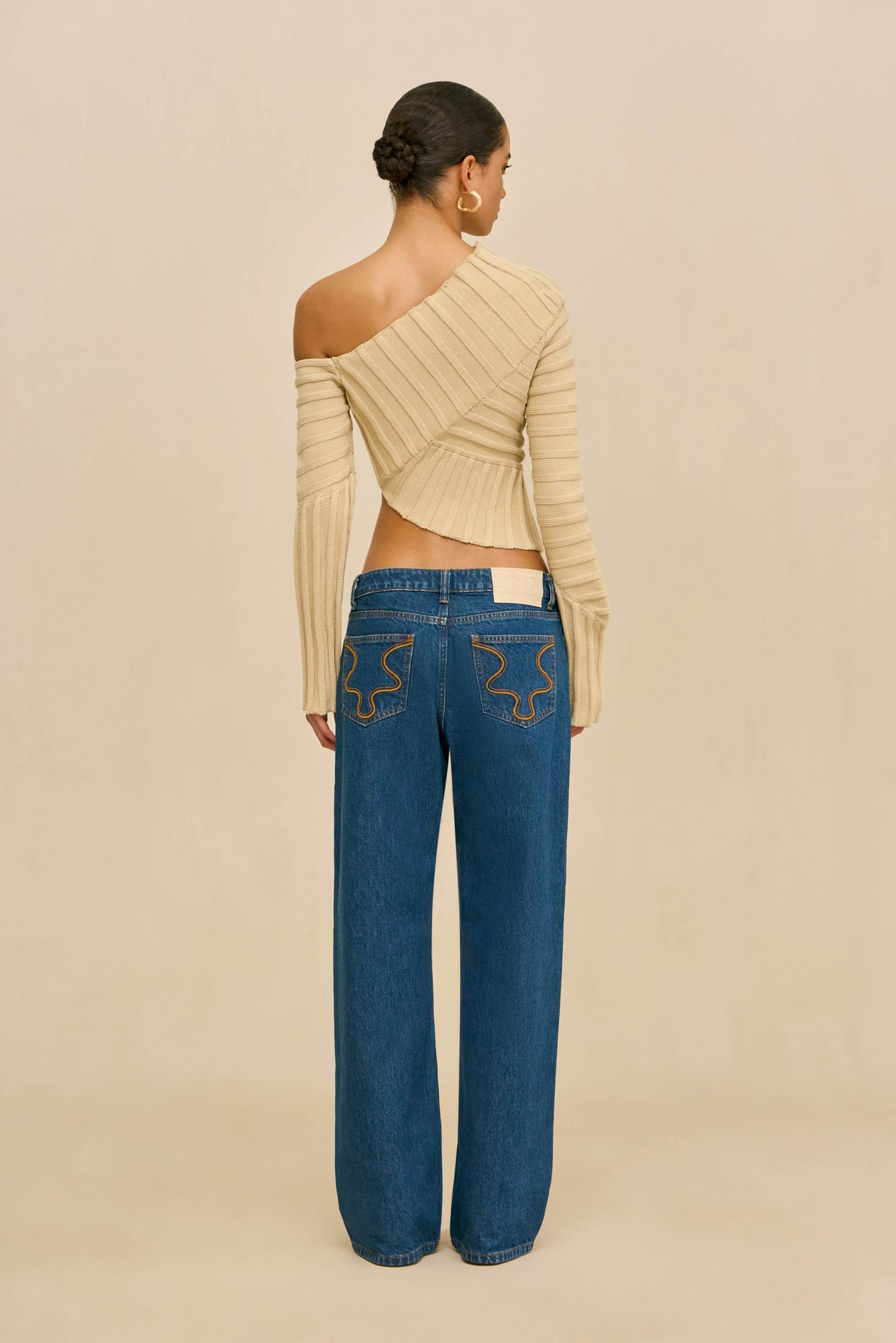 260120_DR_CG_SP_HS26_RESHT_45_JAIDEN_KNIT_TOP_0041_WEBBED-scaled