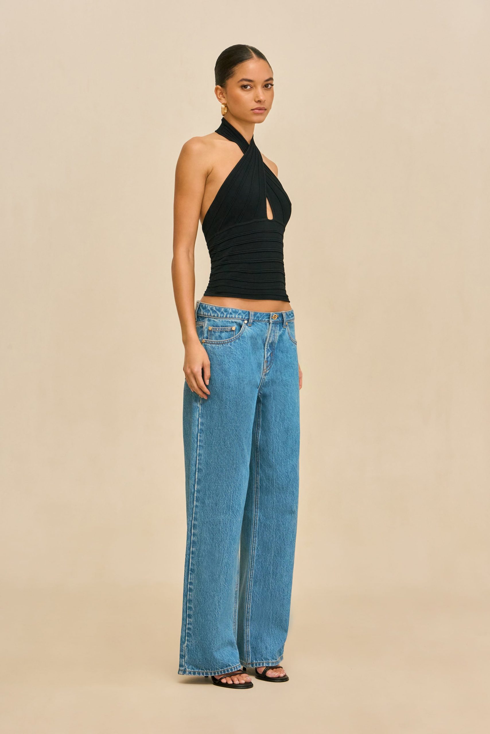 260121_DR_CG_SP_HS26_RESHT_136_KANTA_TOP_BLK_ROSELLA_PANT_BLU_0030_WEBBED-scaled