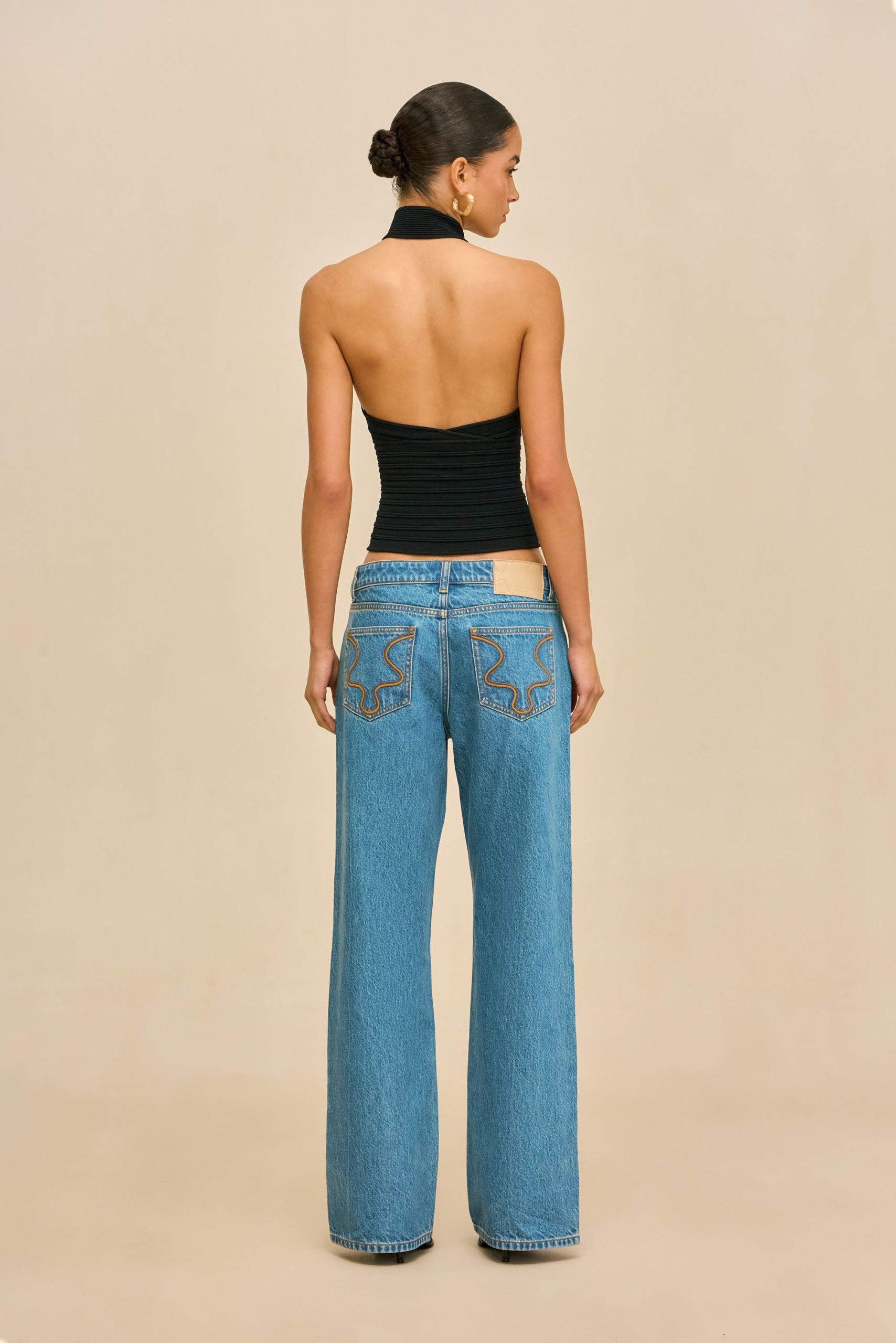260121_DR_CG_SP_HS26_RESHT_136_KANTA_TOP_BLK_ROSELLA_PANT_BLU_0032_WEBBED-scaled