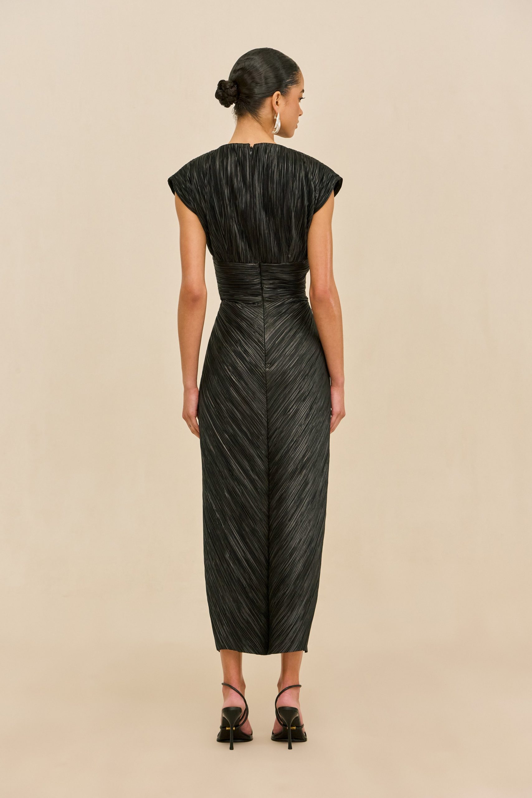 260319_DR_CG_01_AIRA_DRESS_BLK_0041-scaled