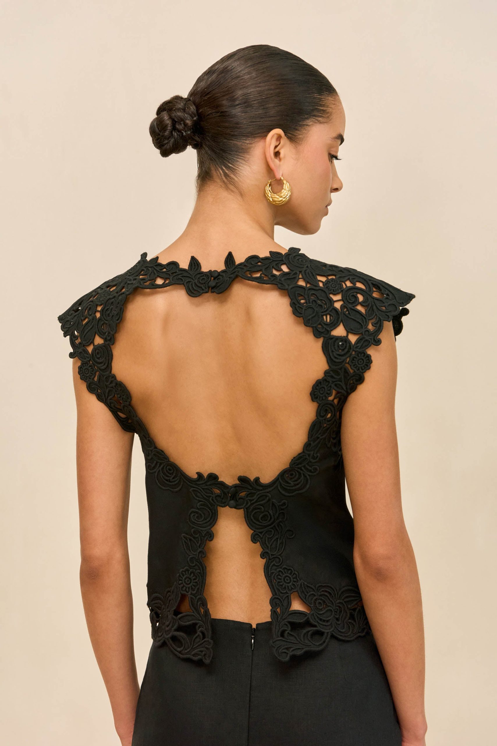 260421_DR_CG_ECOM_RSHTS_24_DESTRY_TOP_SHAYA_SKIRT_BLK_0033_WEBBED-scaled