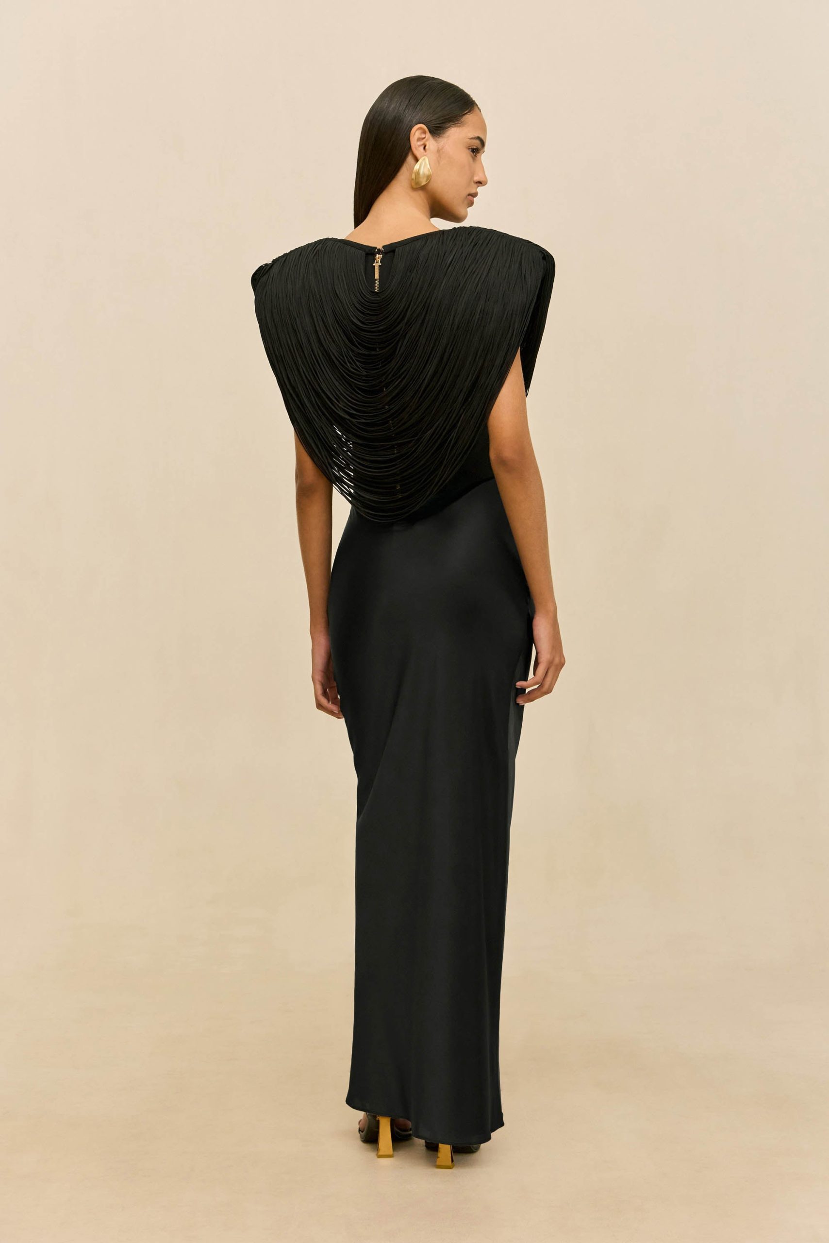 260421_DR_CG_ECOM_RSHTS_49_PORTO_TOP_BLK_0031_WEBBED-scaled