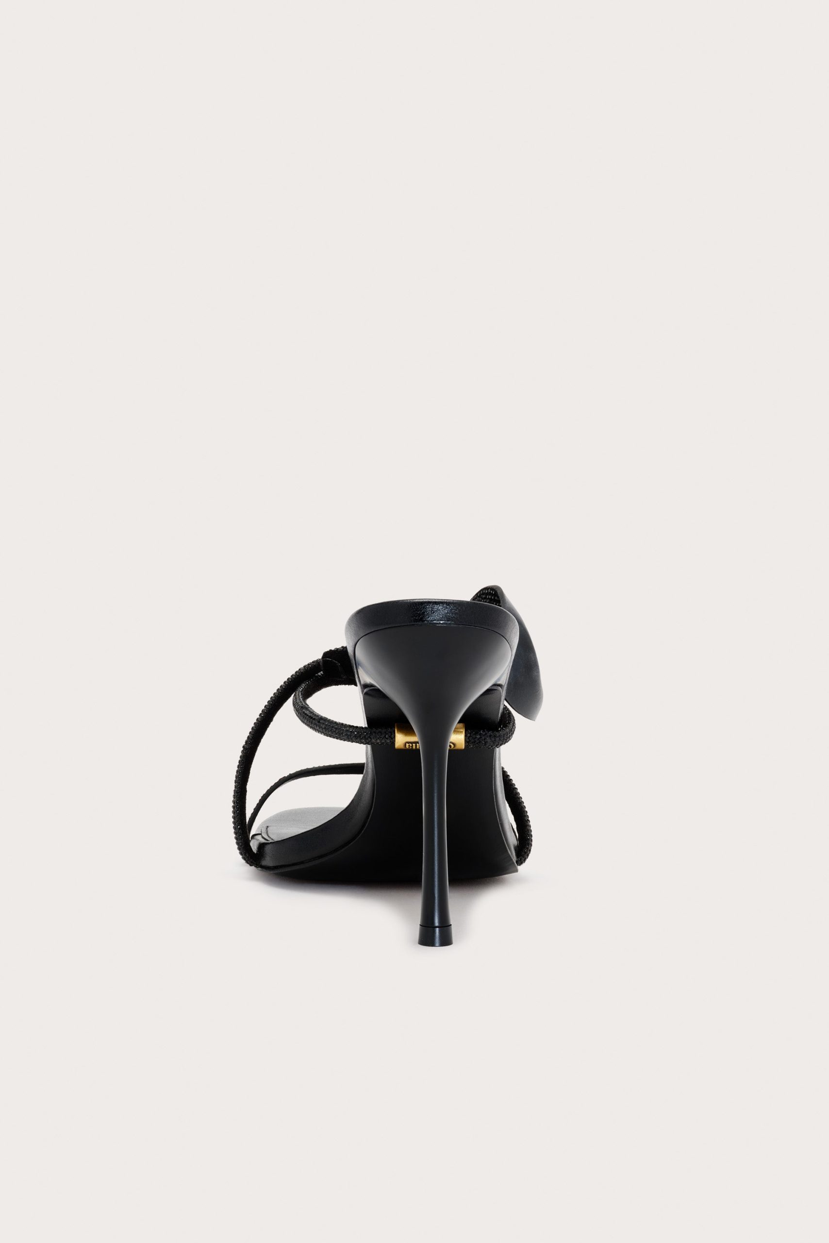 CAMILLA_BLK_250924_CultGaia__R26-AX__10611_WEBBED-scaled