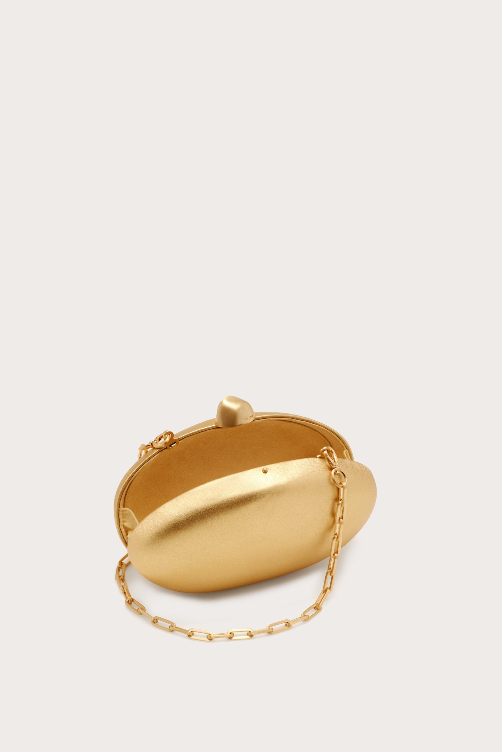 EVIANACLUTCH_BR_260420_CultGaia_Product-PF2618305_WEBBED-scaled