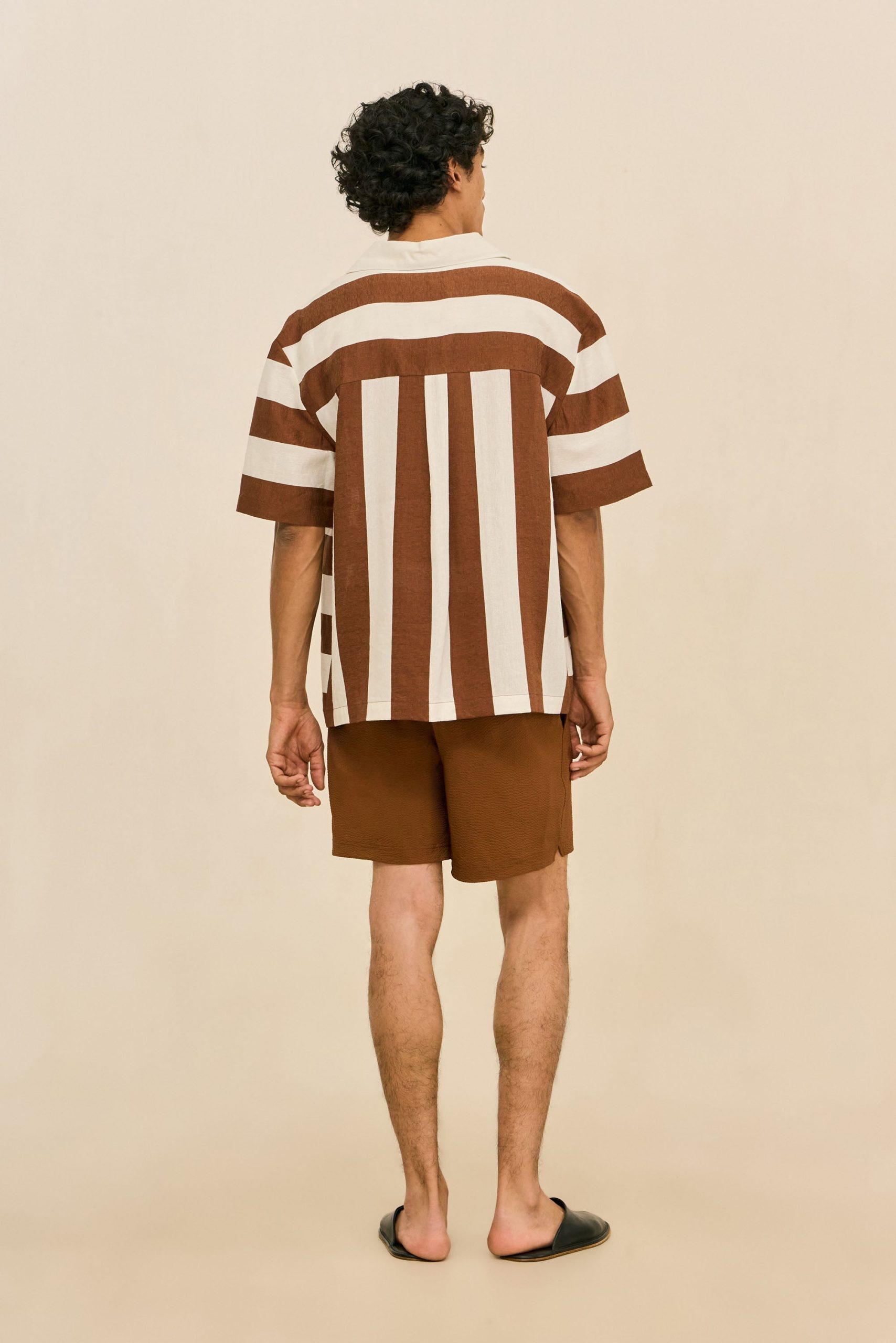 LEONARDOTOP_NICCOSHORT_SDL_260521_DR_CULT_GAIA_MENS_R27_12_RESHOOTS_0629_WEBBED_0b5965de-44b1-4c4e-bba8-4cac77a42bc9-scaled