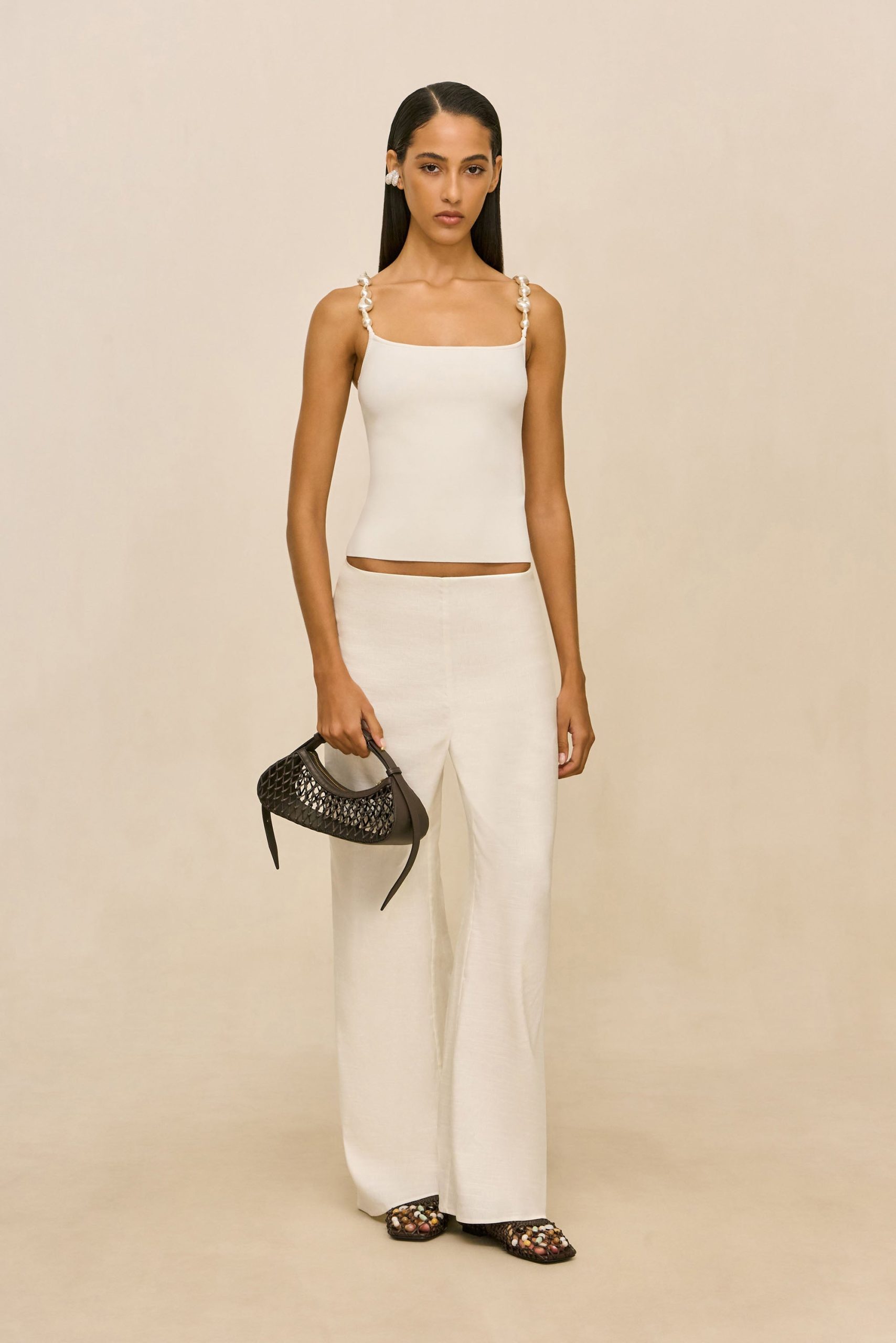 PF26_260519_DR_CG_PF26_ECOM_125_PRAIA_TOP_SARA_PANT_OW_0002_WEBBED-scaled