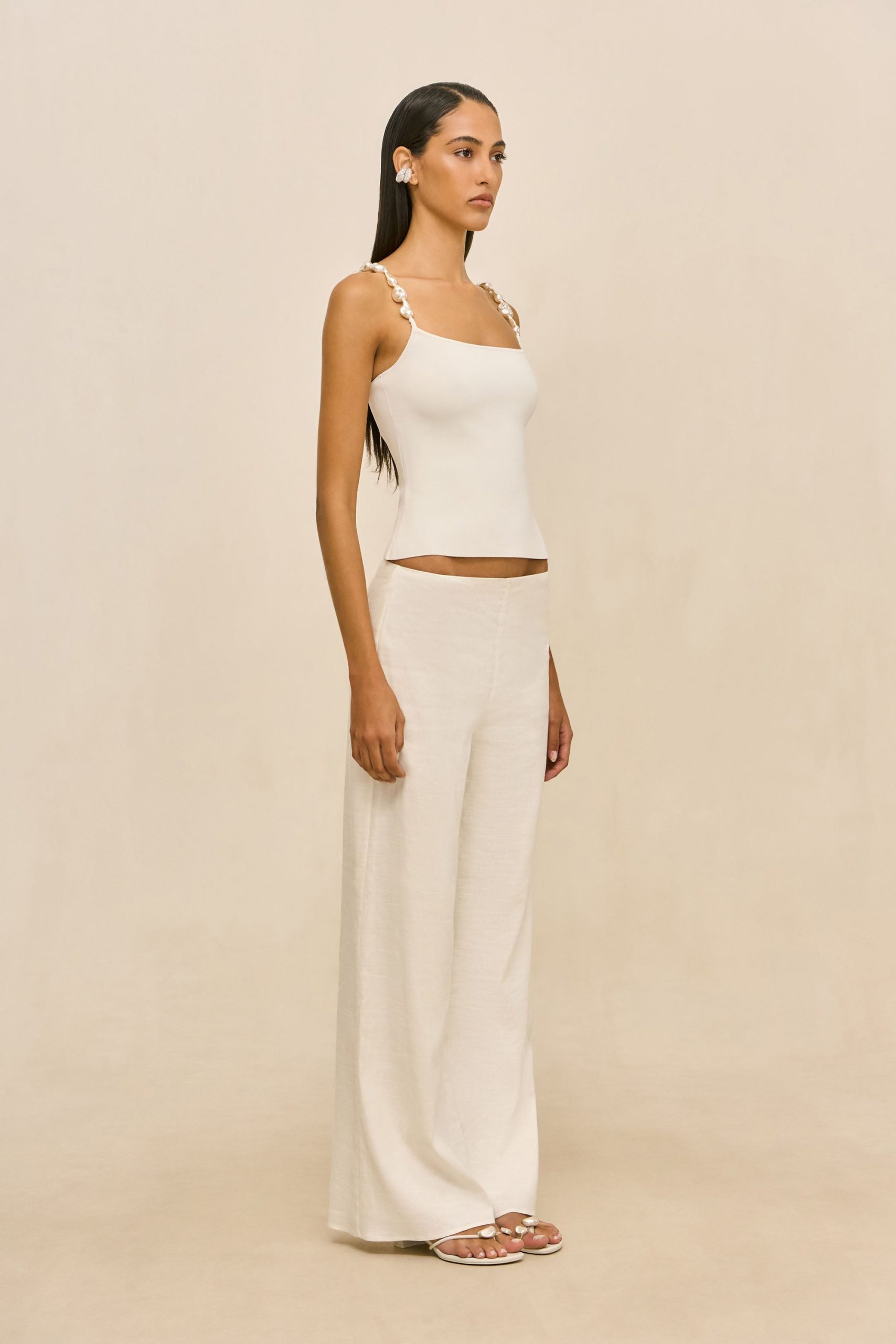 PF26_260519_DR_CG_PF26_ECOM_125_PRAIA_TOP_SARA_PANT_OW_0014_WEBBED-scaled