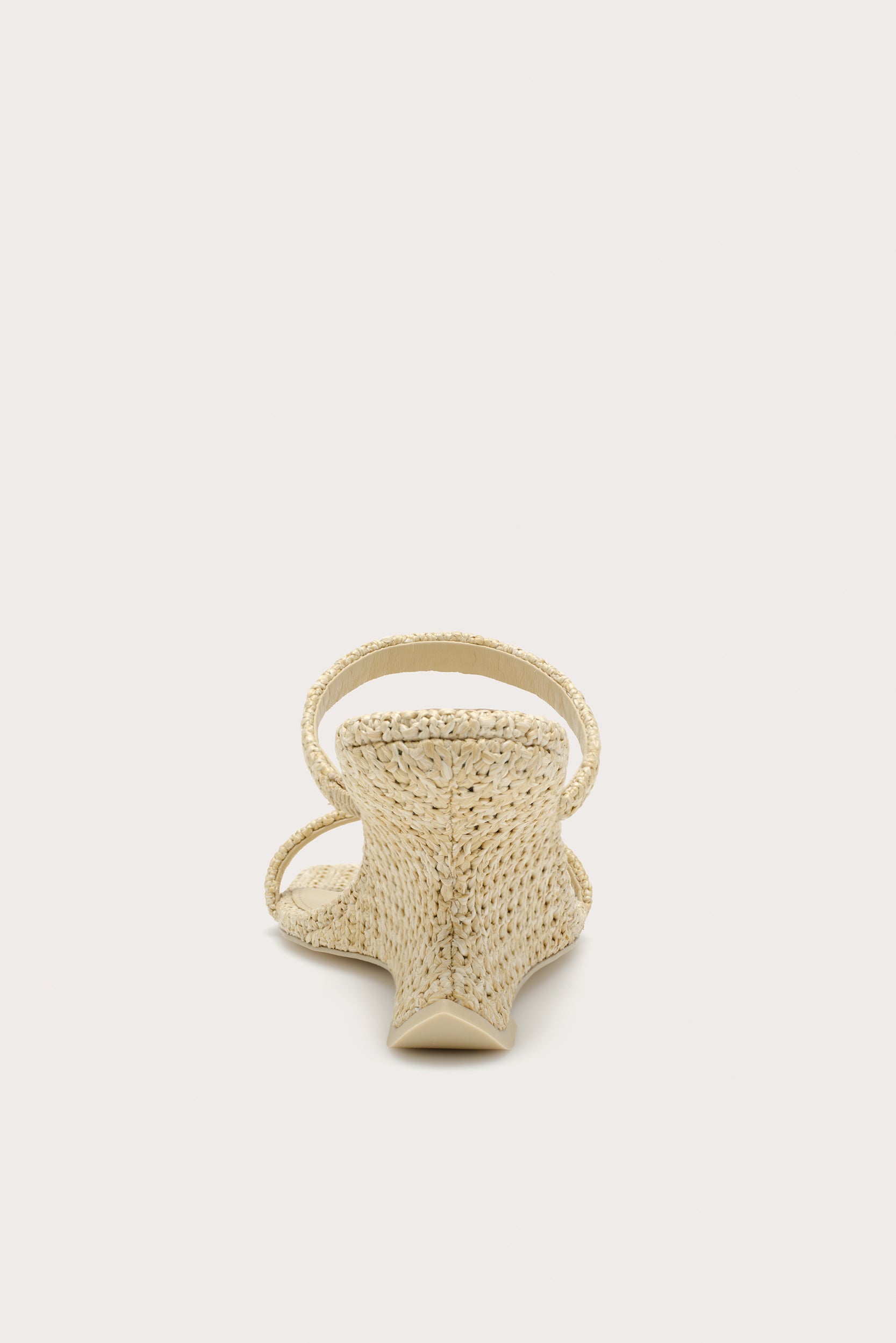 RAVENSANDAL_NAT_260108_Cult-Gaia_Product13335_WEBBED