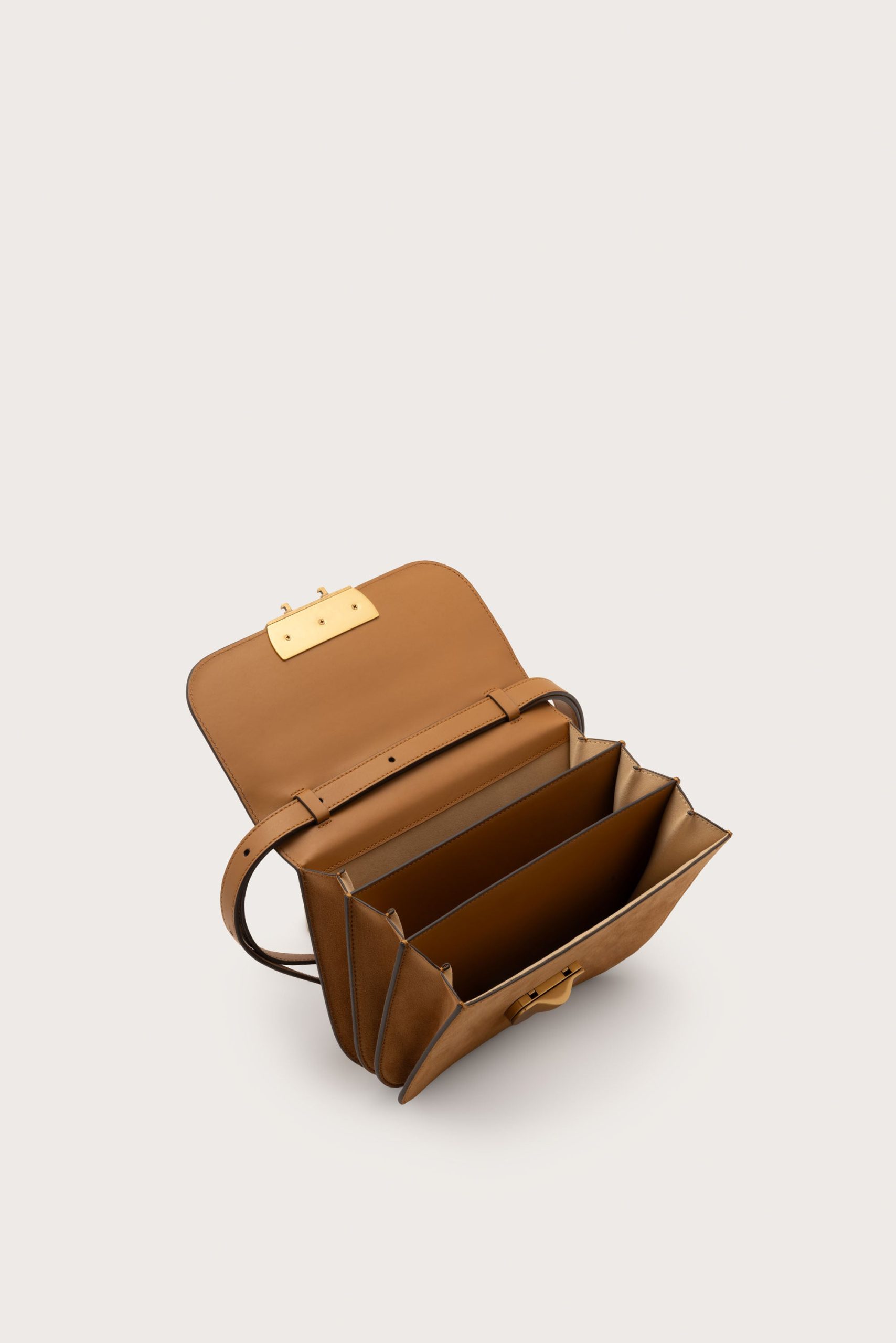 TAZIZA_TC_260123_Cult-Gaia_Product17188-scaled